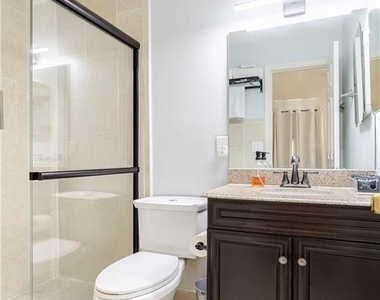 2940 Lexington Trace Drive - Photo Thumbnail 20