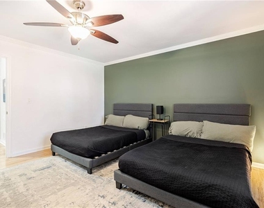 2940 Lexington Trace Drive - Photo Thumbnail 18