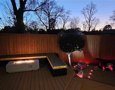 2940 Lexington Trace Drive - Photo Thumbnail 24