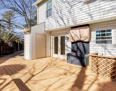 2940 Lexington Trace Drive - Photo Thumbnail 25