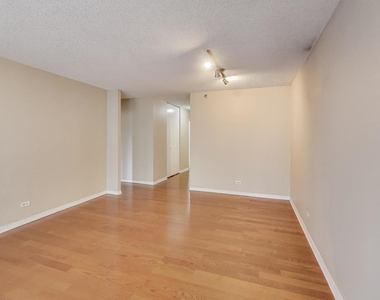 10 E Ontario Street - Photo Thumbnail 12