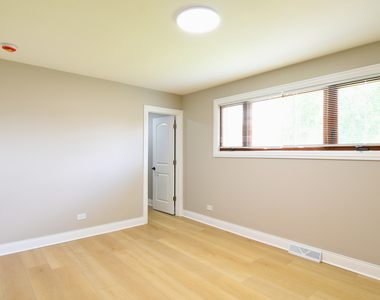 515 N La Londe Avenue - Photo Thumbnail 4