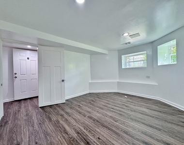 3316 W Flournoy Street - Photo Thumbnail 14
