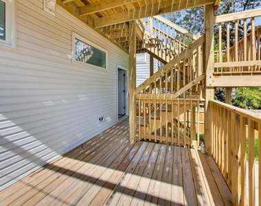 703 N Homan Avenue - Photo Thumbnail 25