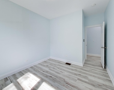 703 N Homan Avenue - Photo Thumbnail 11