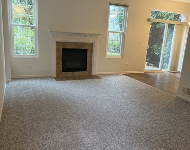 4917 Montauk Drive - Photo Thumbnail 5