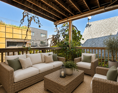 2334 W Medill Avenue - Photo Thumbnail 39