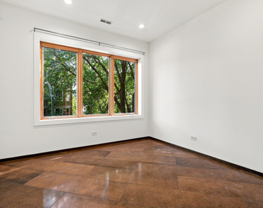 2334 W Medill Avenue - Photo Thumbnail 21