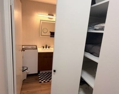211 E Ohio Street - Photo Thumbnail 9