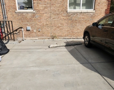 2202 W Race Avenue - Photo Thumbnail 20