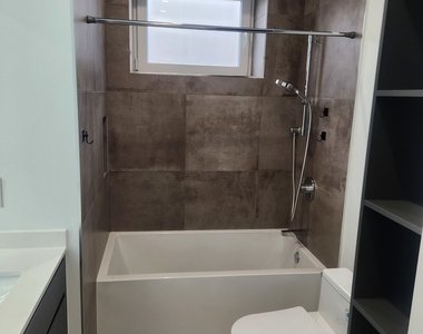 2202 W Race Avenue - Photo Thumbnail 10