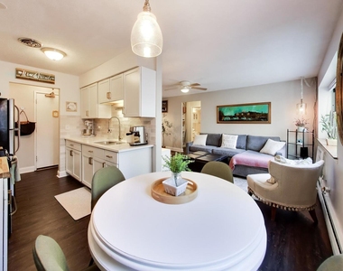 420 W Aldine Avenue - Photo Thumbnail 17