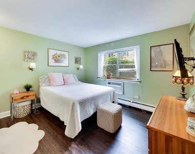 420 W Aldine Avenue - Photo Thumbnail 21
