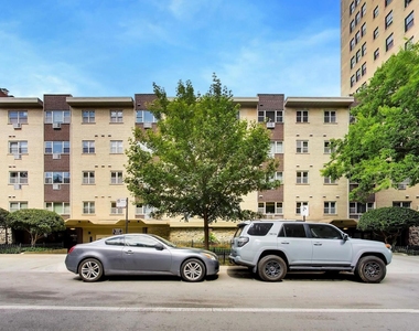 420 W Aldine Avenue - Photo Thumbnail 4