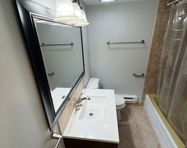 2940 N Harlem Avenue - Photo Thumbnail 7