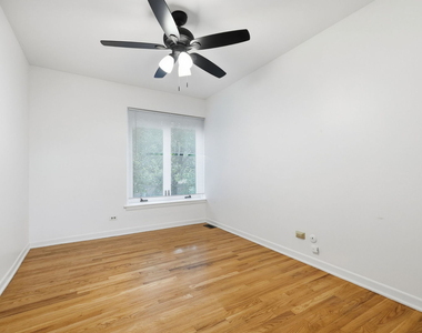 1174 E 53rd Street - Photo Thumbnail 15
