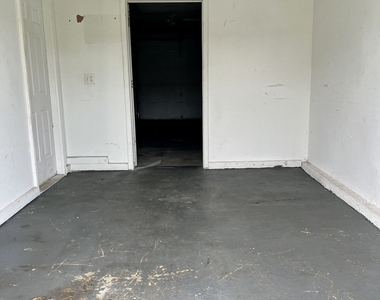 40 Arlington Drive - Photo Thumbnail 18