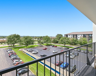 2005 S Finley Road - Photo Thumbnail 16