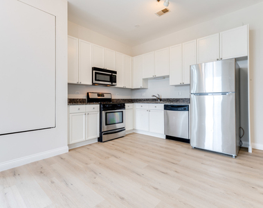 1464 S Michigan Avenue - Photo Thumbnail 10