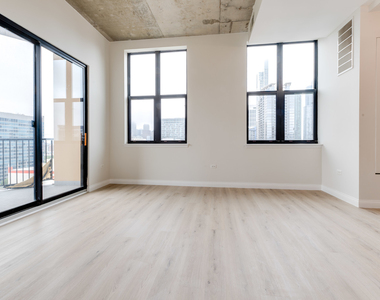 1464 S Michigan Avenue - Photo Thumbnail 7