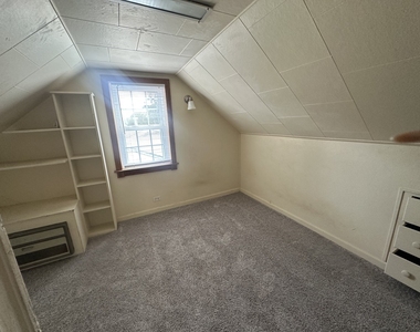 1015 N Fernandez Avenue - Photo Thumbnail 10