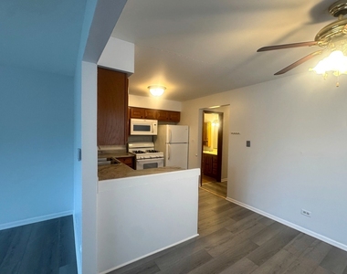 4512 Grove Avenue - Photo Thumbnail 5