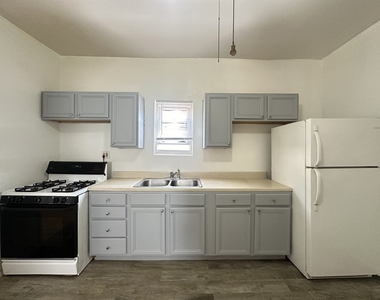 1722 N Kimball Avenue - Photo Thumbnail 4