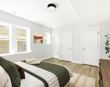 6337 N Oakley Avenue - Photo Thumbnail 7