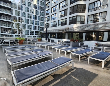 405 N Wabash Avenue - Photo Thumbnail 35