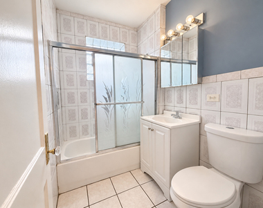 2410 N Kildare Avenue - Photo Thumbnail 6