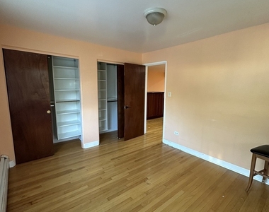 5205 W Drummond Place - Photo Thumbnail 13