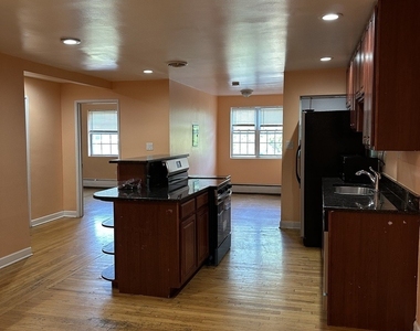 5205 W Drummond Place - Photo Thumbnail 5