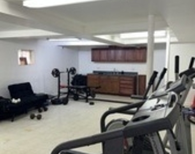 5205 W Drummond Place - Photo Thumbnail 18