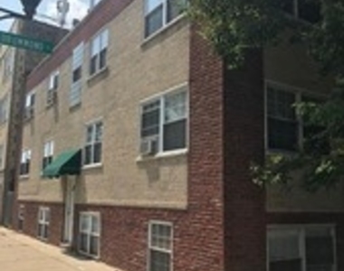 5205 W Drummond Place - Photo Thumbnail 1