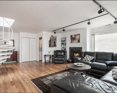 1201 W Diversey Parkway - Photo Thumbnail 2