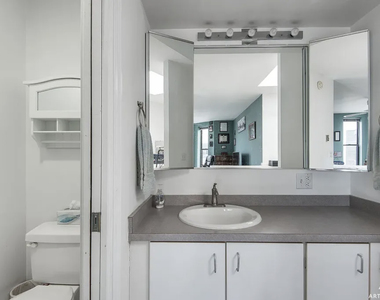 1201 W Diversey Parkway - Photo Thumbnail 27