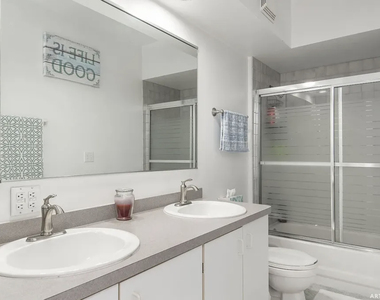 1201 W Diversey Parkway - Photo Thumbnail 28