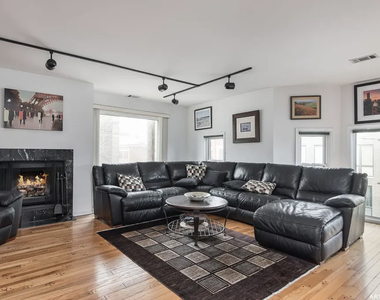 1201 W Diversey Parkway - Photo Thumbnail 12