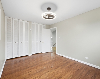 7030 W Carol Avenue - Photo Thumbnail 8