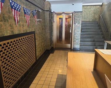 1550 S Blue Island Avenue - Photo Thumbnail 1