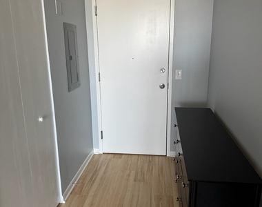 1550 S Blue Island Avenue - Photo Thumbnail 12
