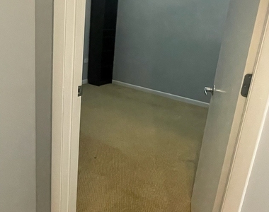 1550 S Blue Island Avenue - Photo Thumbnail 25