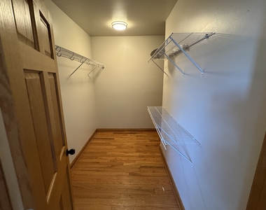 605 Forsythe Avenue - Photo Thumbnail 4