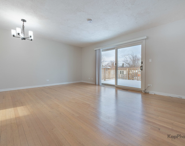 8170 Northway Drive - Photo Thumbnail 4