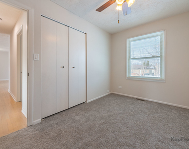 8170 Northway Drive - Photo Thumbnail 11