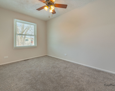 8170 Northway Drive - Photo Thumbnail 10