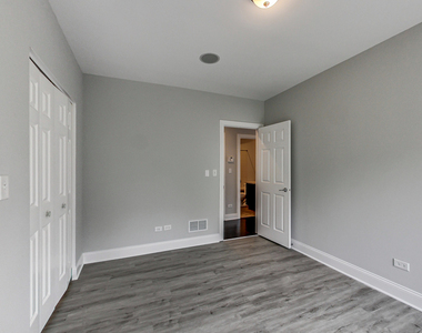 3332 W Palmer Street - Photo Thumbnail 13