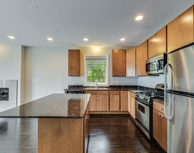 3332 W Palmer Street - Photo Thumbnail 32