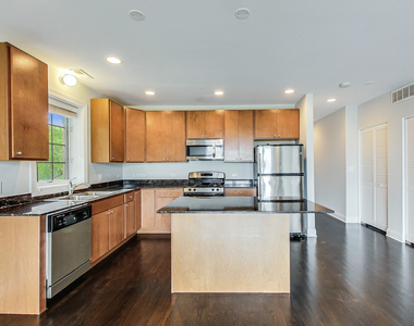 3332 W Palmer Street - Photo Thumbnail 1
