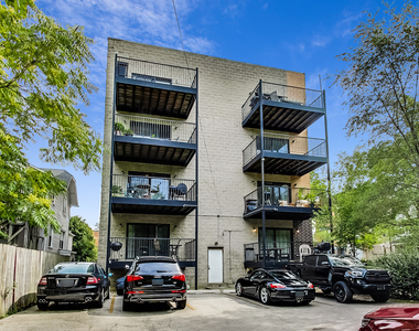 3332 W Palmer Street - Photo Thumbnail 7